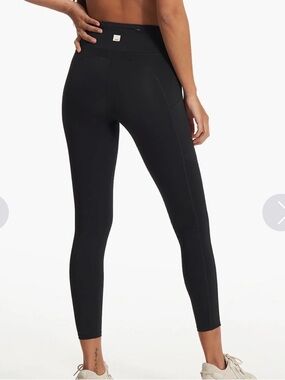 Vuori Black High-Rise Performance Leggings